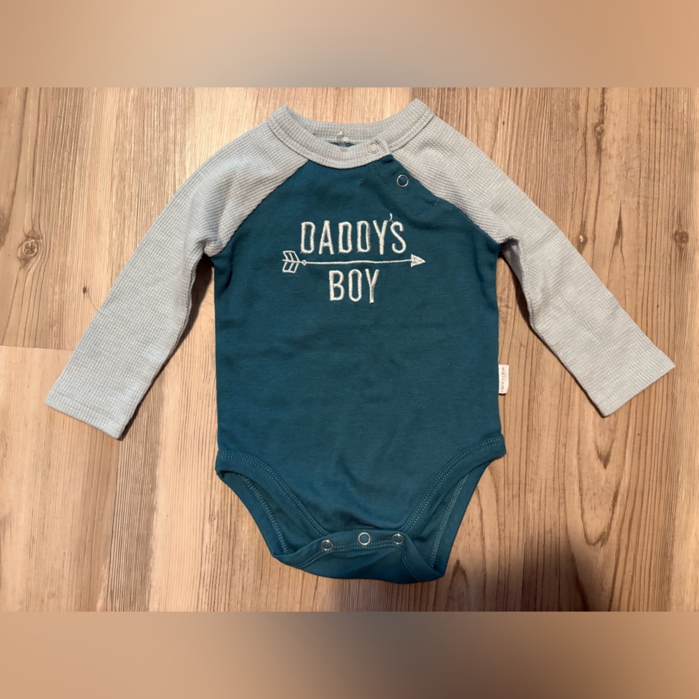 Tahari Baby Teal and Gray Long Sleeve and Pants Matching Set- 3-6 Months